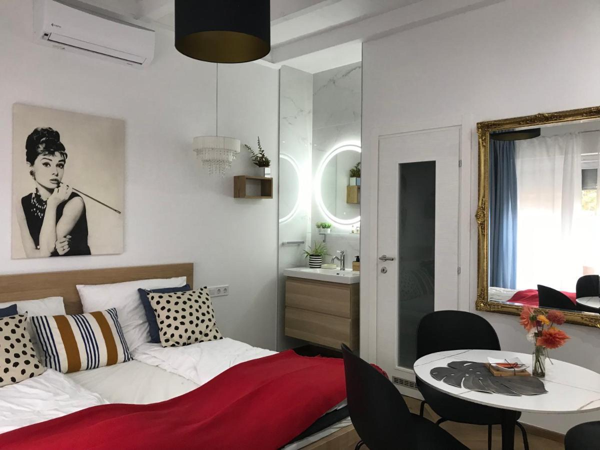Greatforest Rosehill 2 Apartman -Bmw- Дебрецен Екстериор снимка