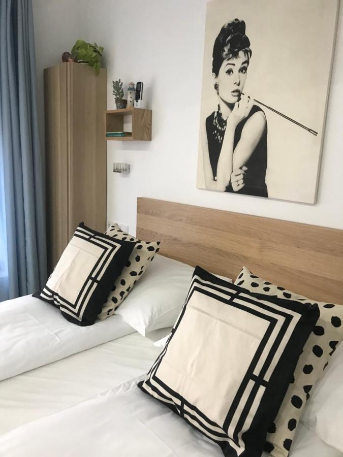 Greatforest Rosehill 2 Apartman -Bmw- Дебрецен Екстериор снимка