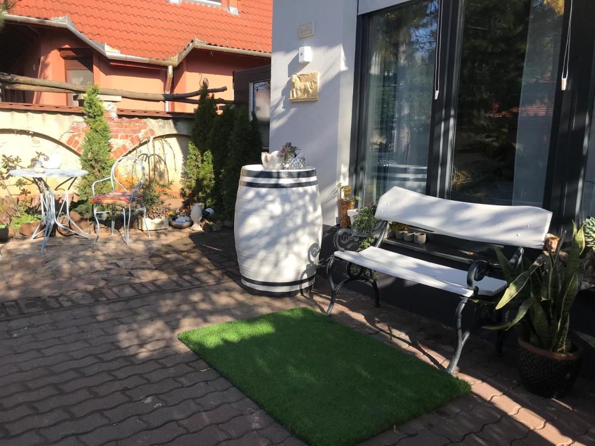 Greatforest Rosehill 2 Apartman -Bmw- Дебрецен Екстериор снимка