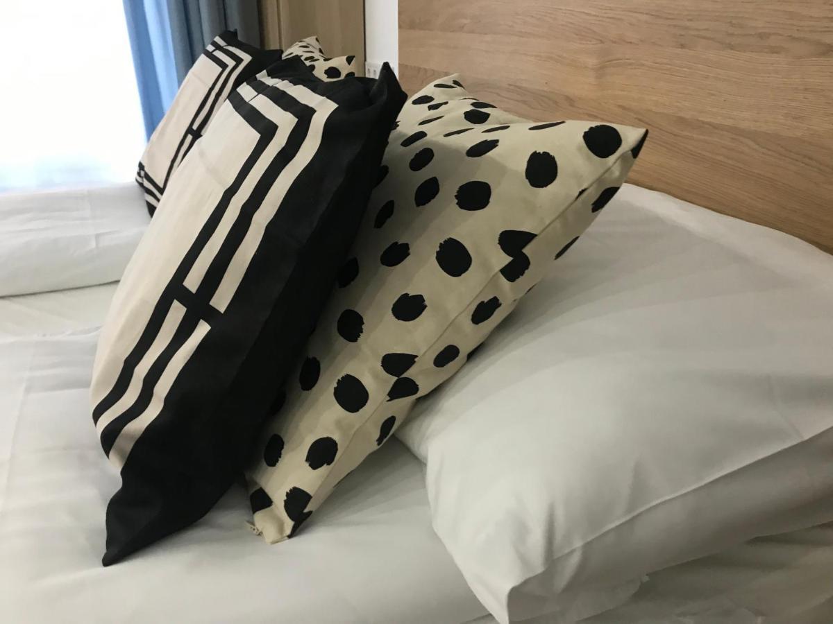 Greatforest Rosehill 2 Apartman -Bmw- Дебрецен Екстериор снимка